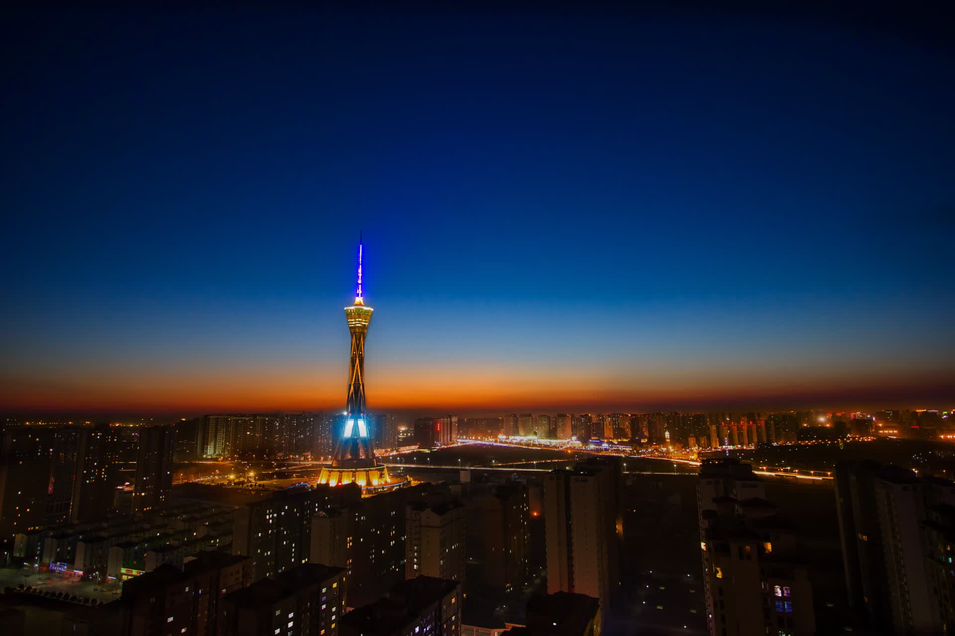 世界保龄球巡回赛青少年夏训营招生，保龄球世锦赛